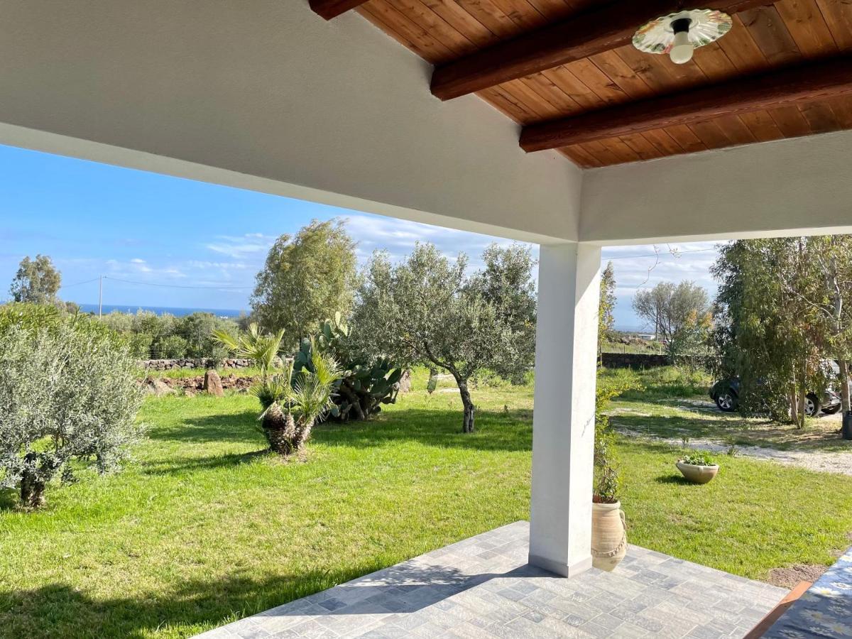 Casa Vacanze Gollei, Орозей Екстер'єр фото